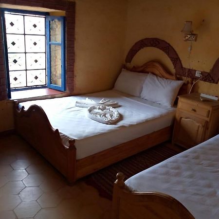 Les Pyramides Hotel Merzouga Luaran gambar