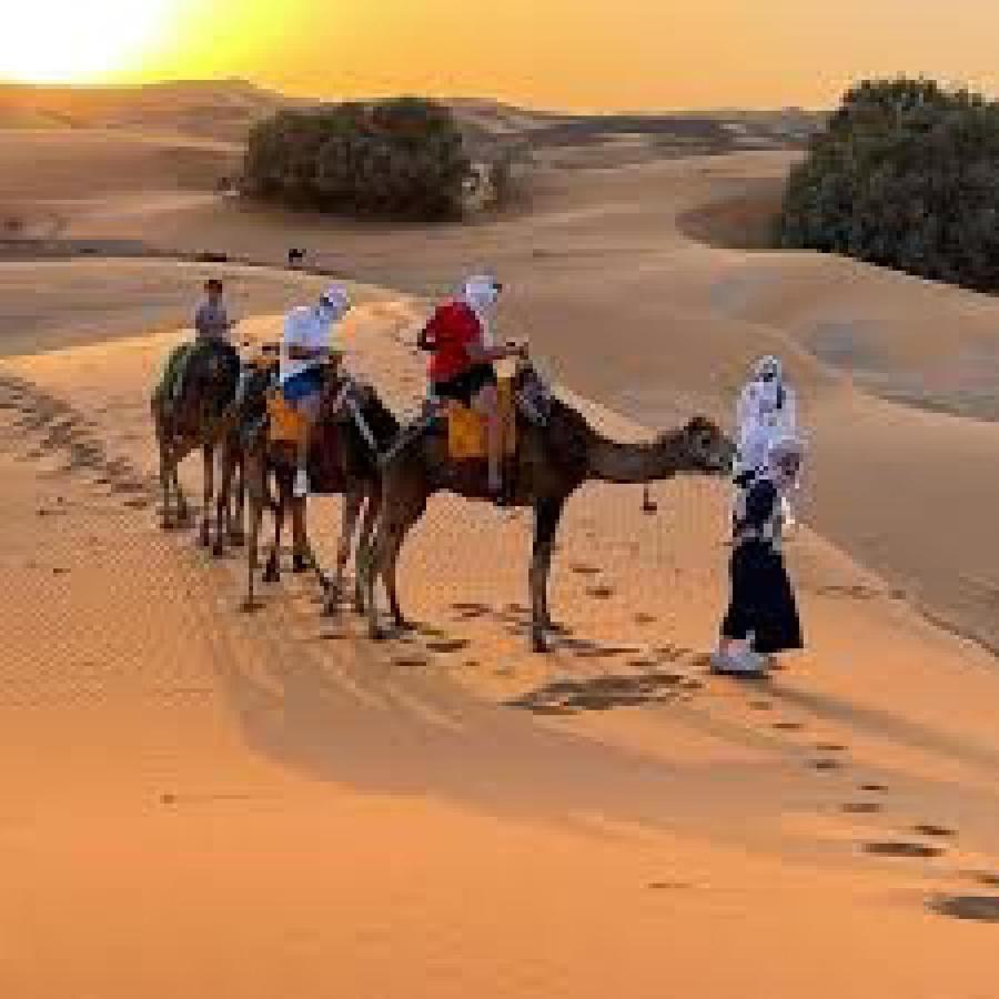 Les Pyramides Hotel Merzouga Luaran gambar